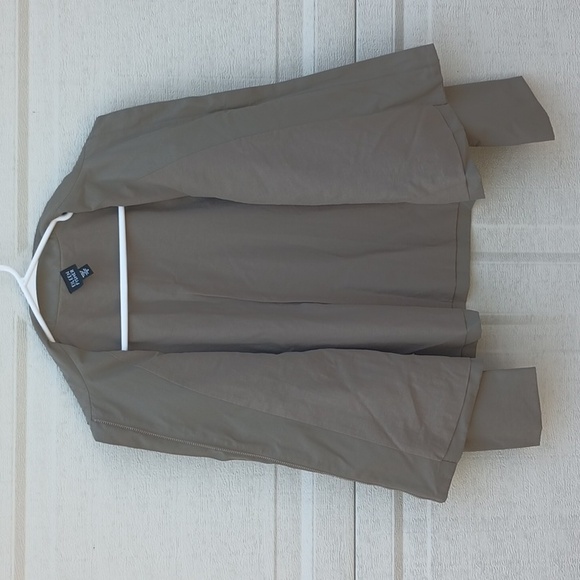 Eileen Fisher Tan Taupe Mandarin Collar Zip Up Jacket Sz Small Italian Fabric - Picture 7 of 9